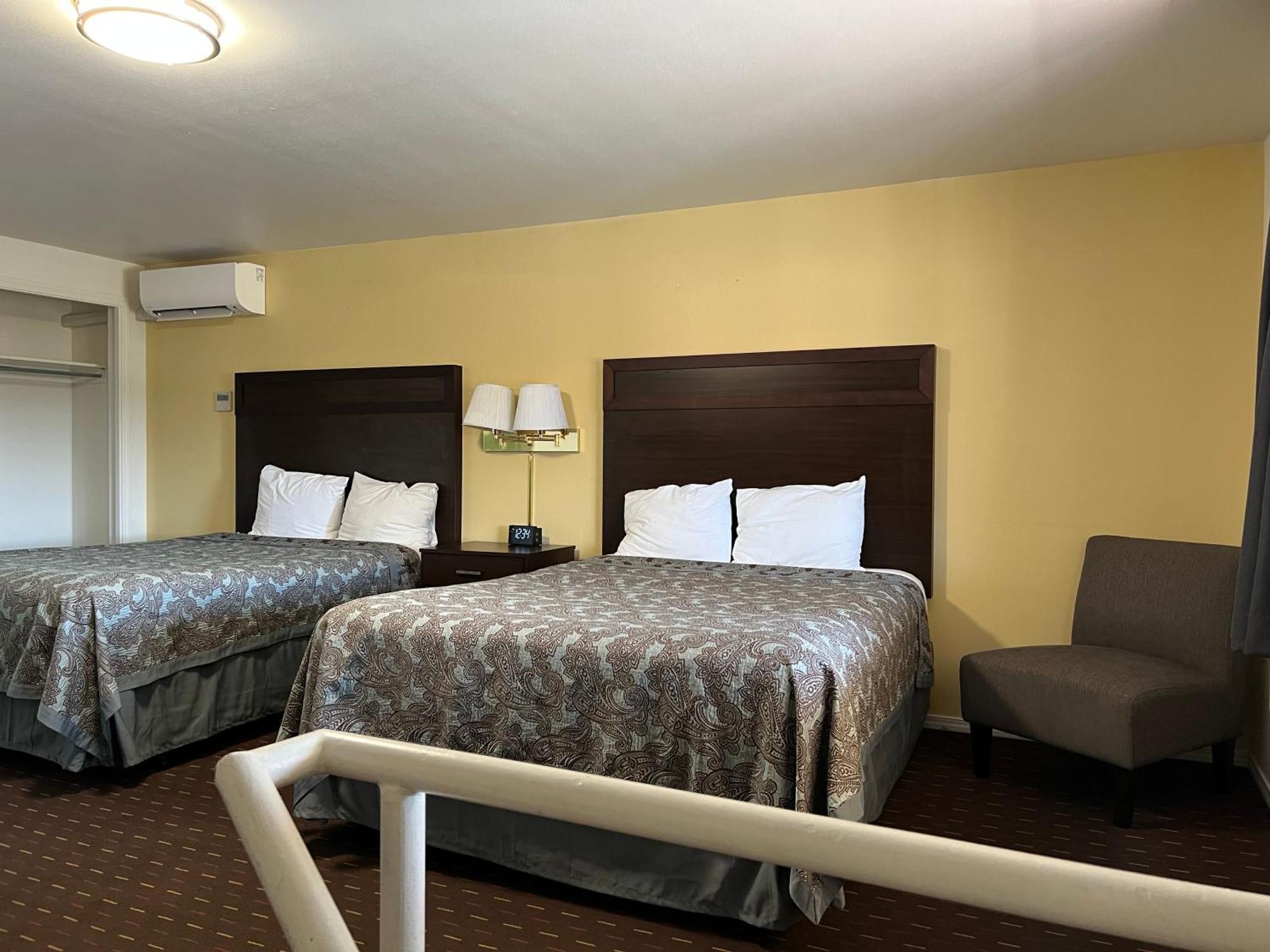 Port Townsend Inn Экстерьер фото