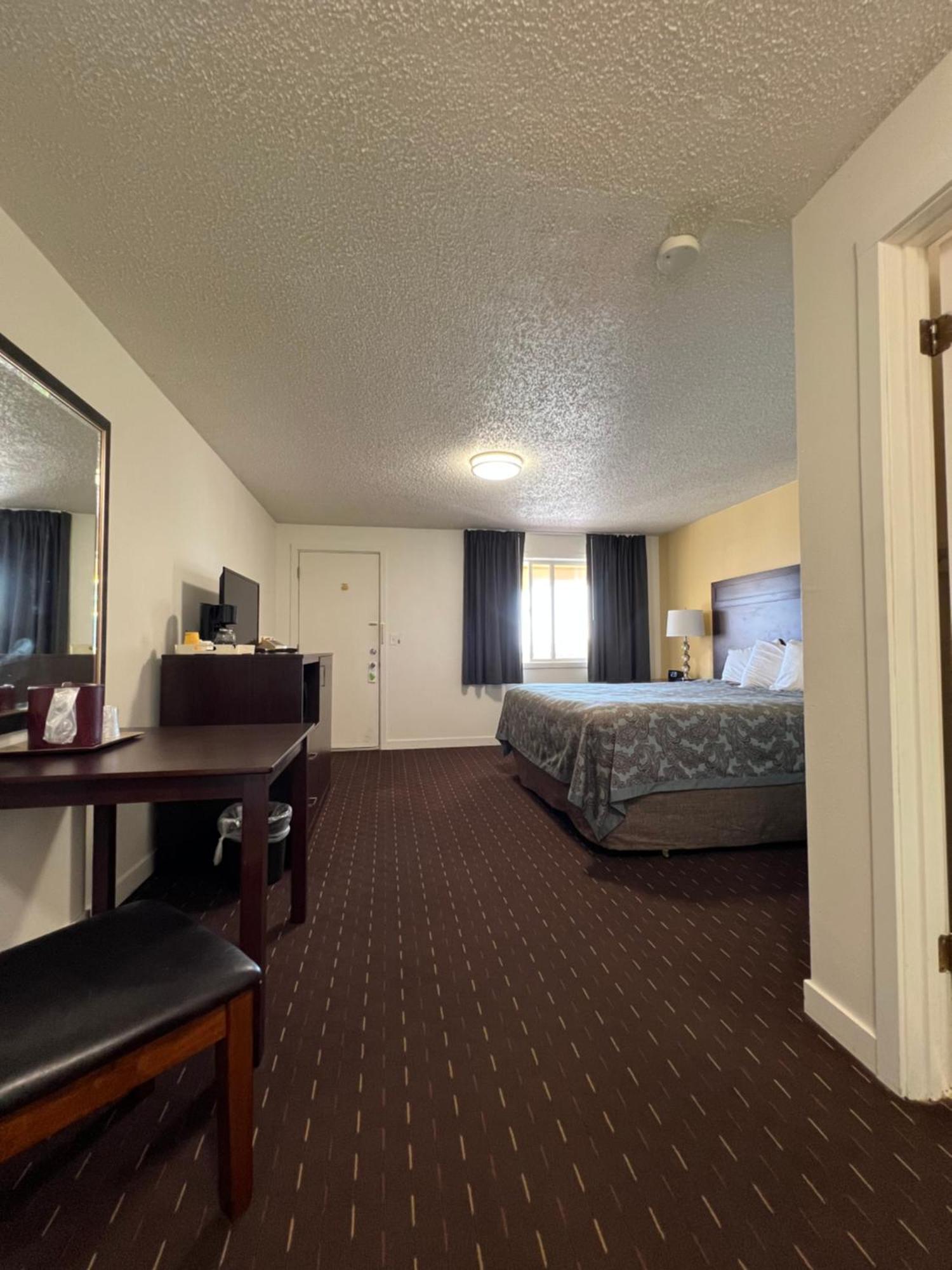 Port Townsend Inn Экстерьер фото